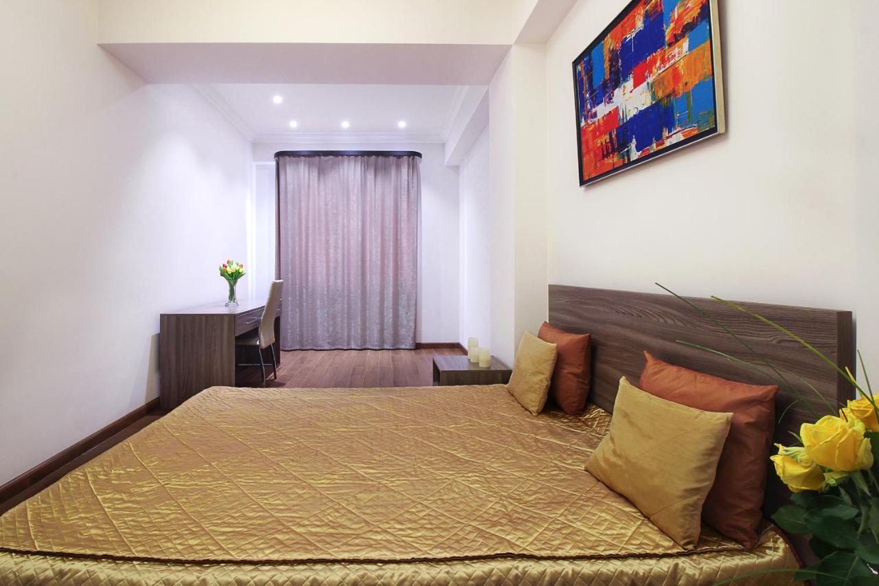 Apartments In Crystal Residence Ереван Экстерьер фото