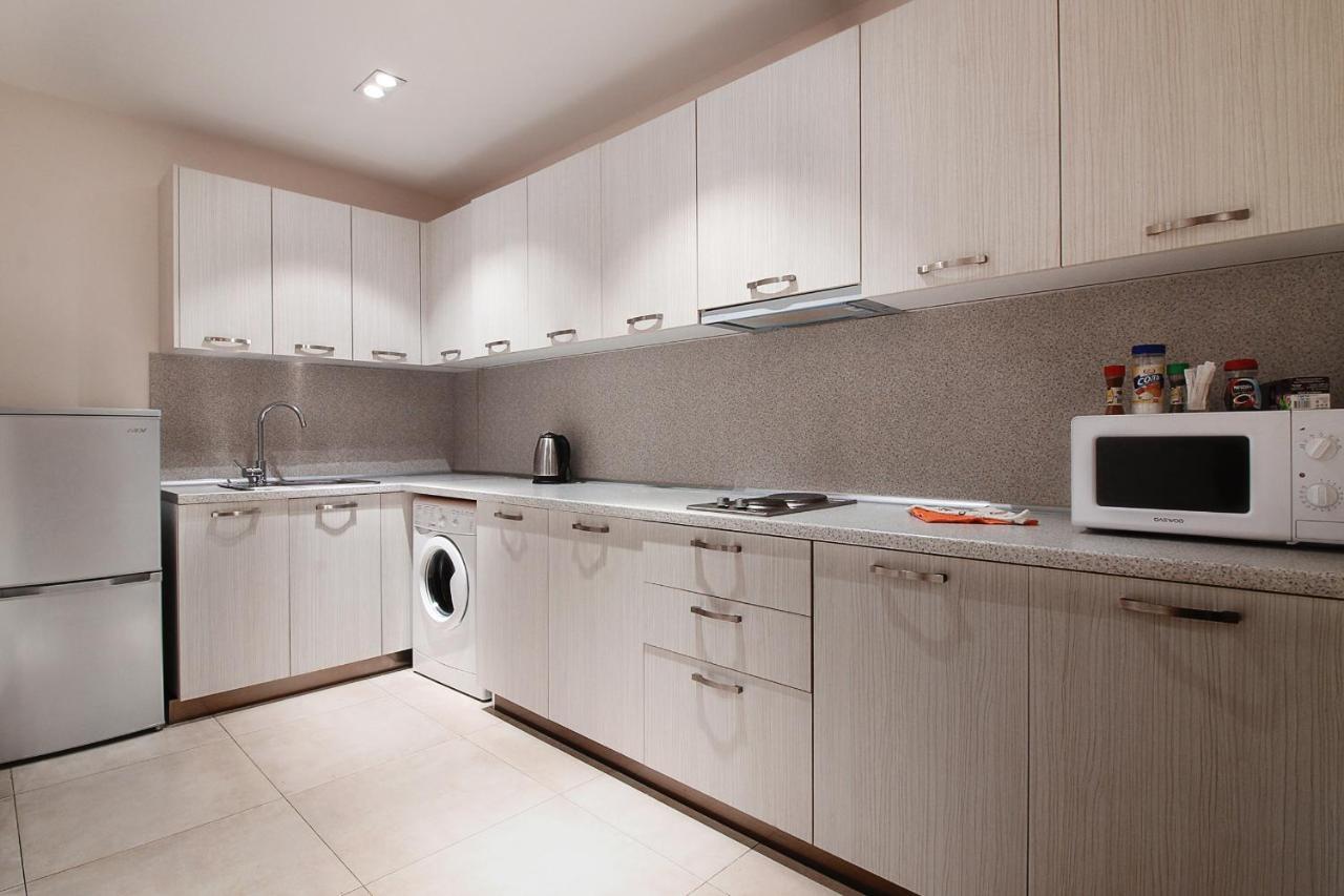 Apartments In Crystal Residence Ереван Экстерьер фото