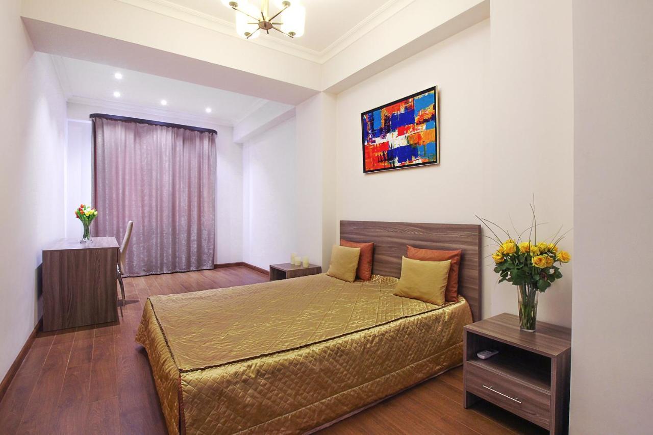 Apartments In Crystal Residence Ереван Экстерьер фото