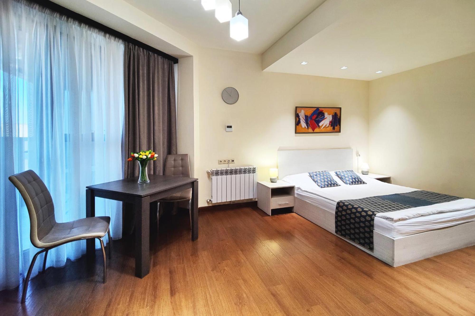 Apartments In Crystal Residence Ереван Экстерьер фото